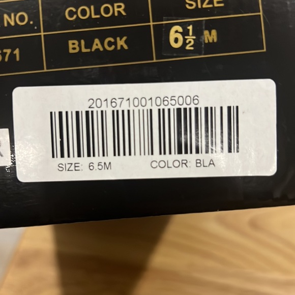 Joan Boyce satin slippers with jewel studs on kitten heel. - Picture 14 of 14